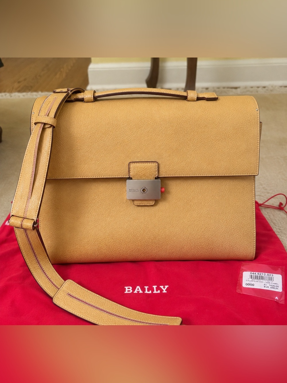 Vintage Bally Caldes/03 Camel Leather Document Shoulder Bag Y2K